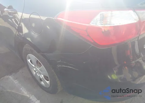 2016 Kia Forte Lx z USA, uszkodzony, nr VIN KNAFK4A64G5602828